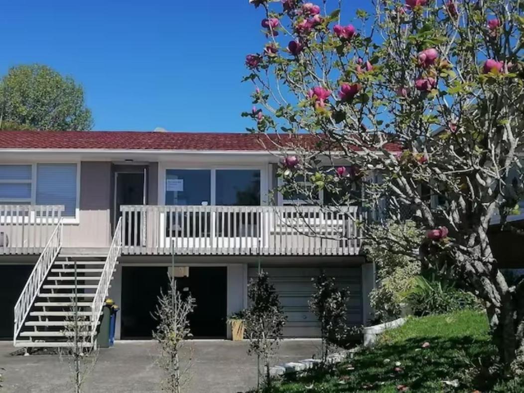 Centre Takapuna 2 Beds & Garage & Netflix Auckland Bagian luar foto