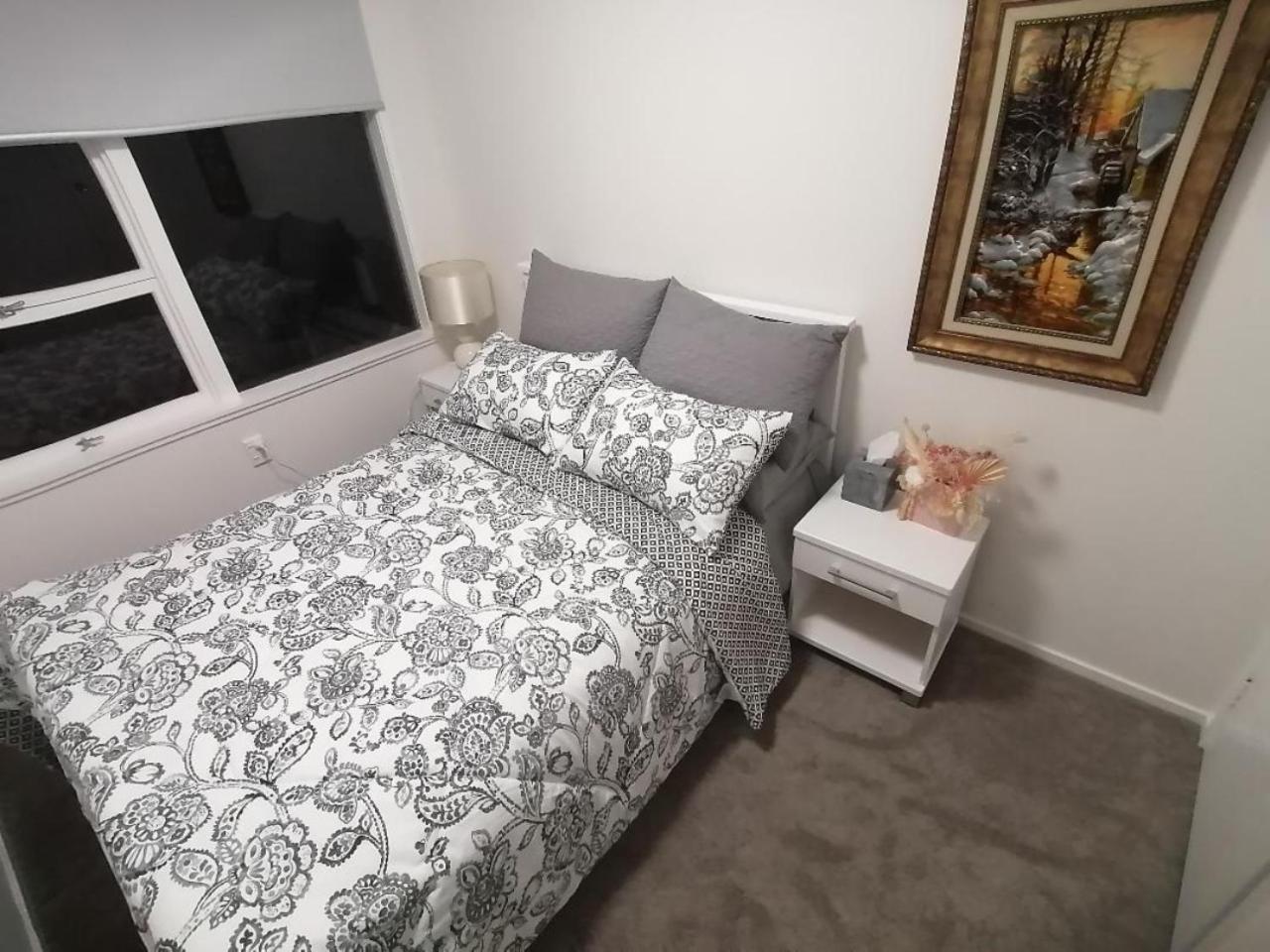 Centre Takapuna 2 Beds & Garage & Netflix Auckland Bagian luar foto